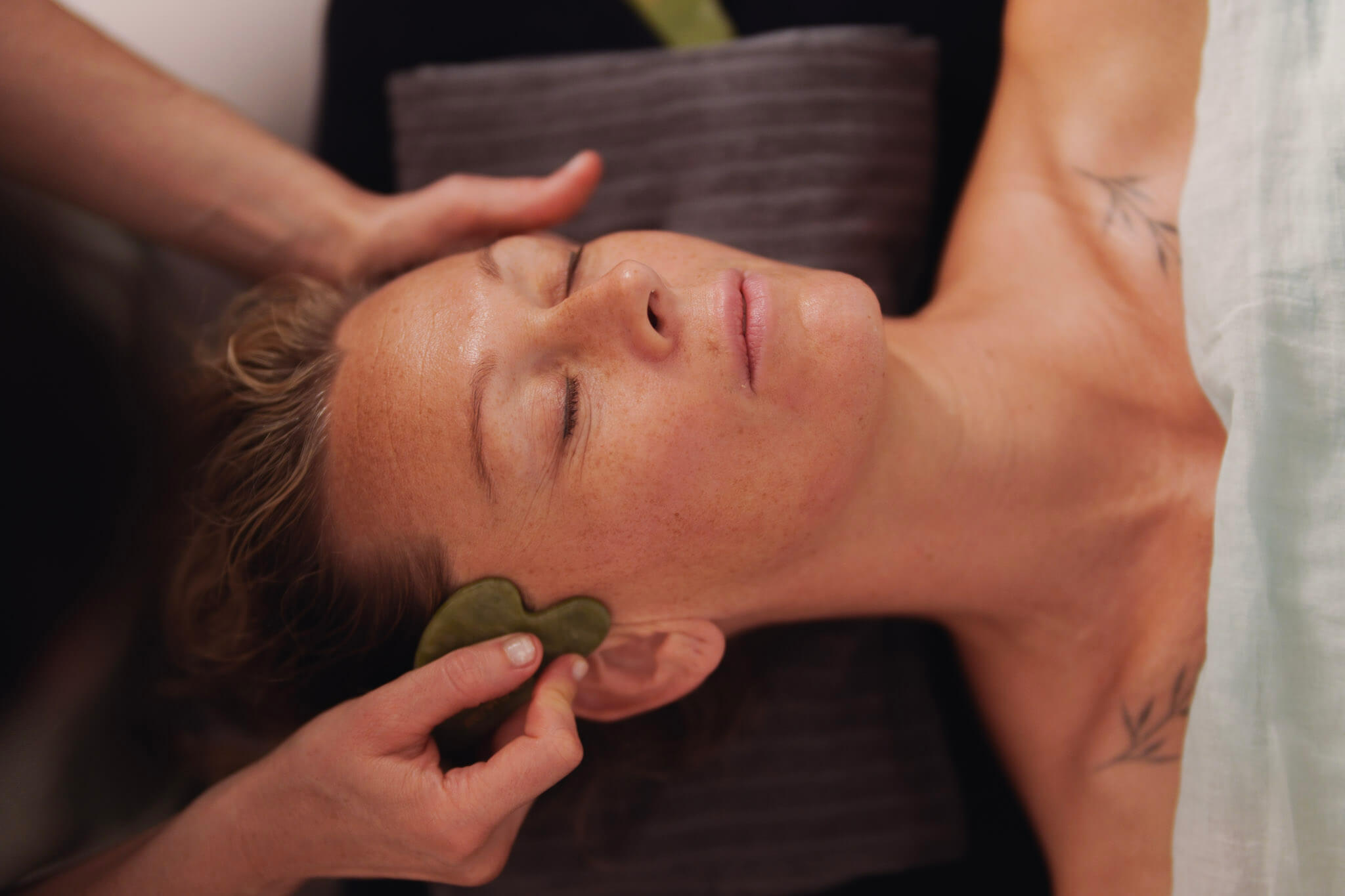 Rejuva|Platinum facial